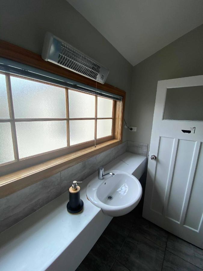 호바트 에든버러 갤러리 비앤비 B&B 외부 사진